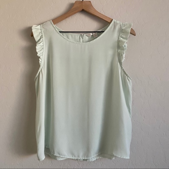 Lauren Conrad Sea Foam Flutter Sleeve Top - Picture 1 of 3